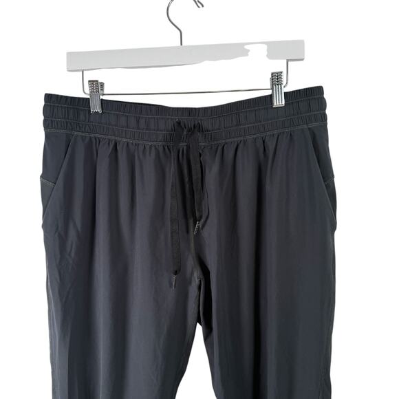 Lululemon Namaskar Grey Crop Pants Athleisure Gym Travel Pull On Workout Women 8 - Picture 3 of 6